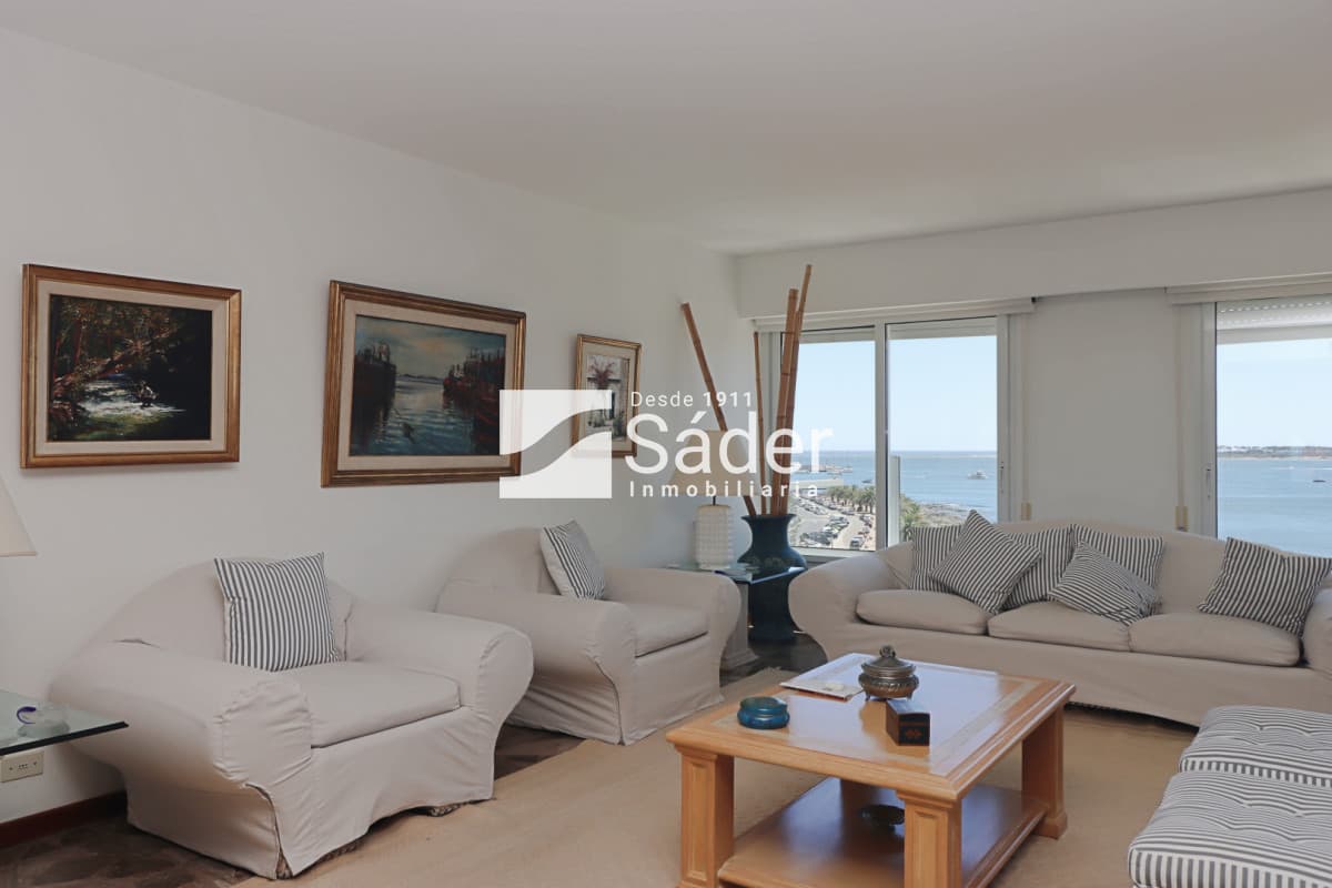 Amplio apartamento frente al mar, Pda. 1 Mansa  -