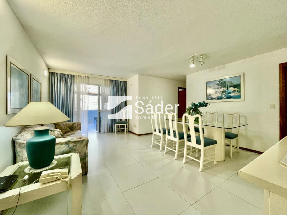 Apartamento 2 dormitorios en suite. Vista a playa Brava  -