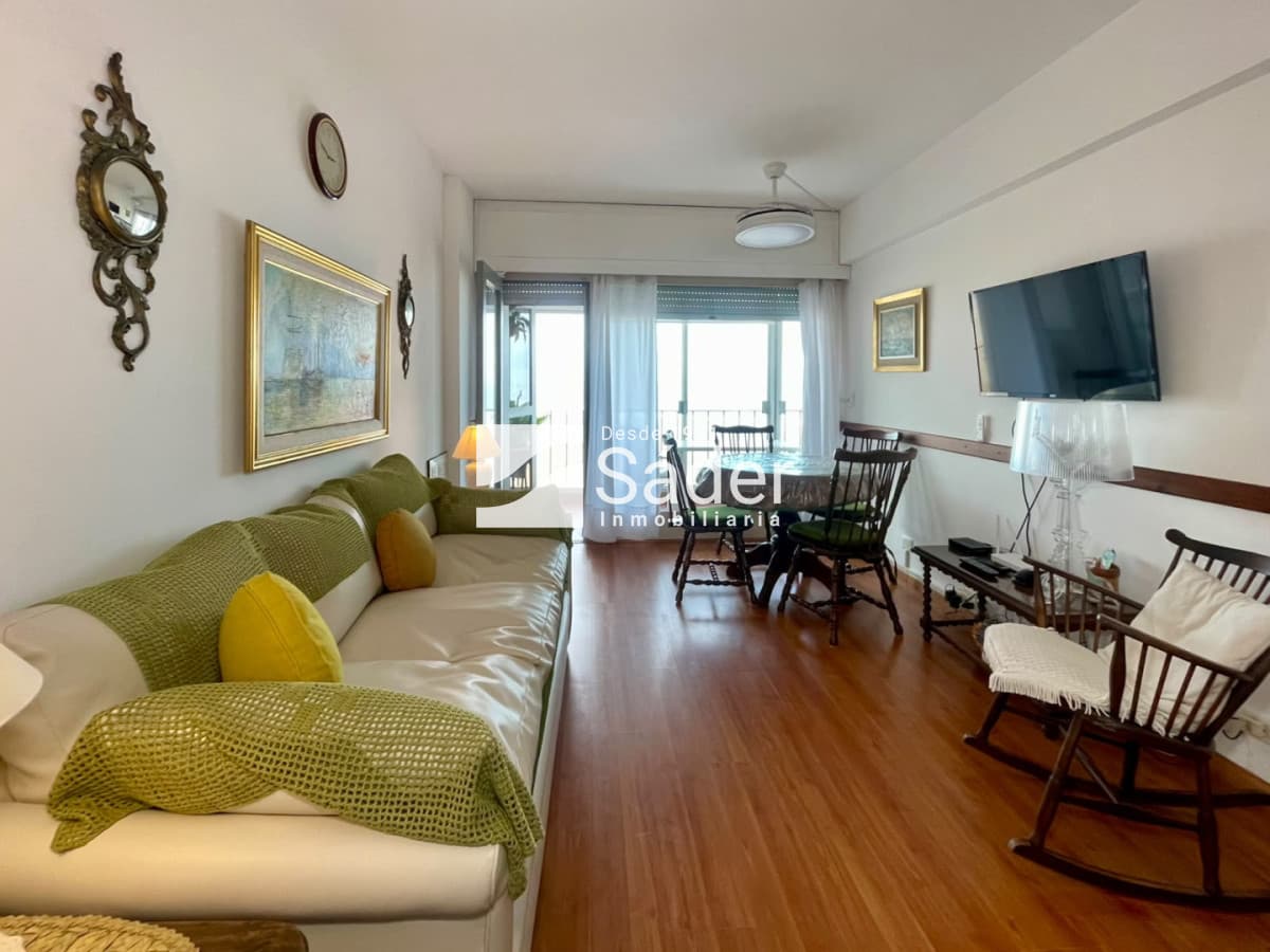 Apartamento con vista al mar, 1 dormitorio. Peninsula  -