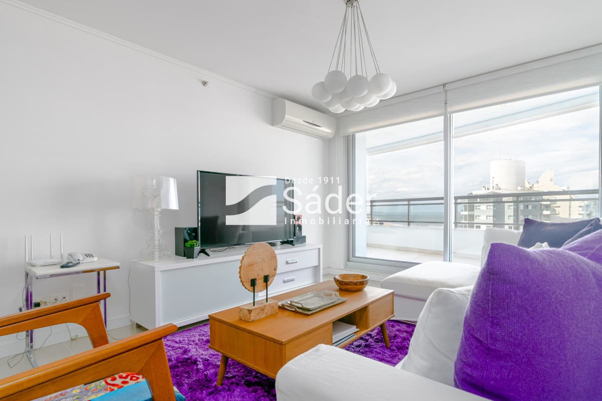 Apartamento en venta y alquiler temporal Playa Brava 3 dormitorios