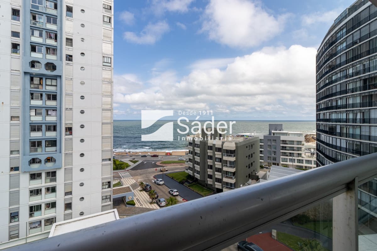 Apartamento en venta y alquiler Península 2 dormitorios