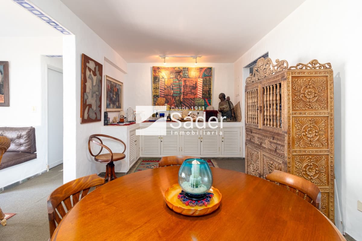 Venta de Apartamento en Peninsula frente al mar!