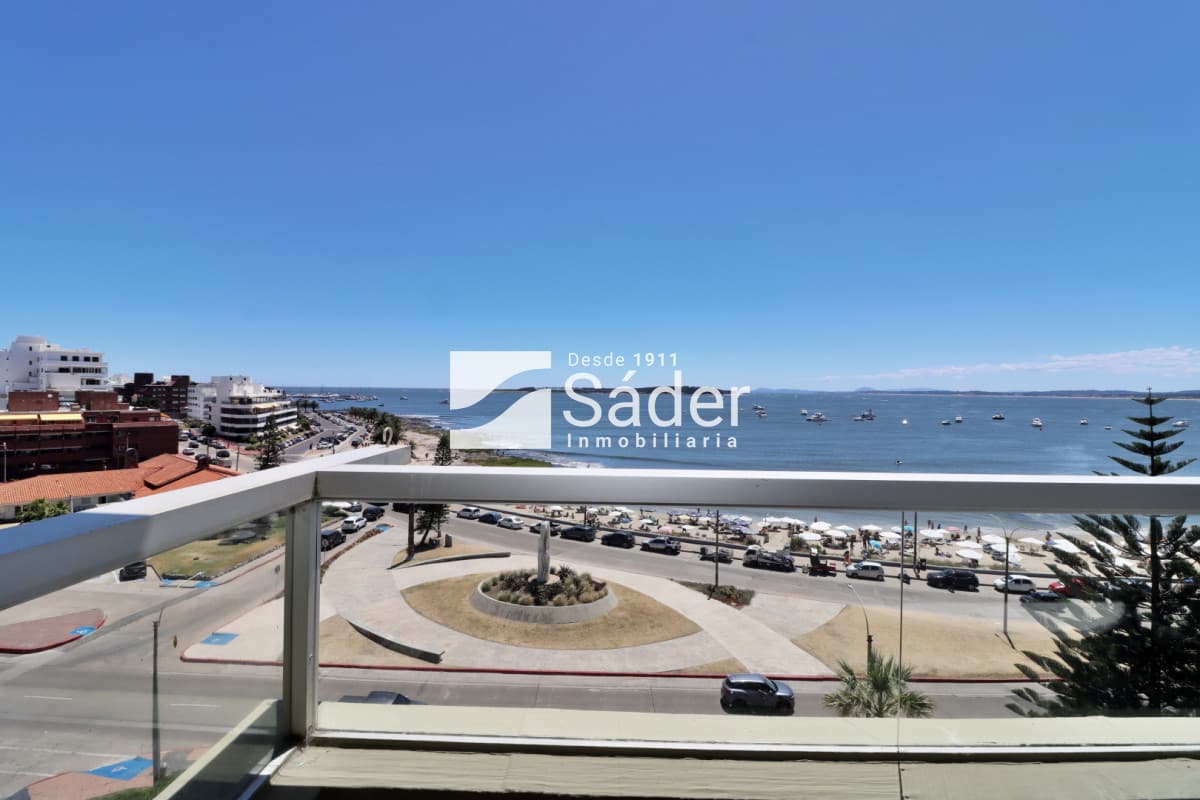 Amplio apartamento frente al mar, Pda. 1 Mansa  -