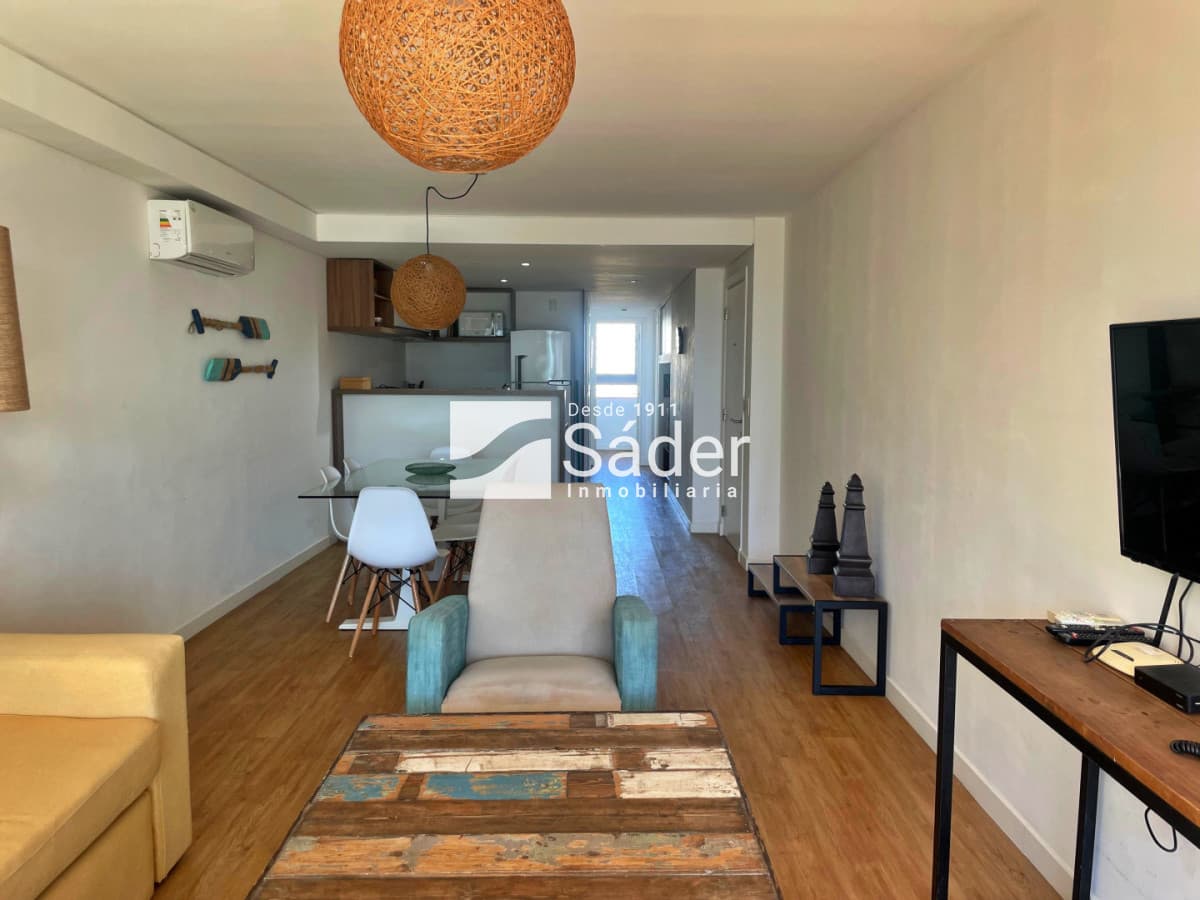 Apartamento en Aidy Grill. 2 dormitorios y 2 baños.