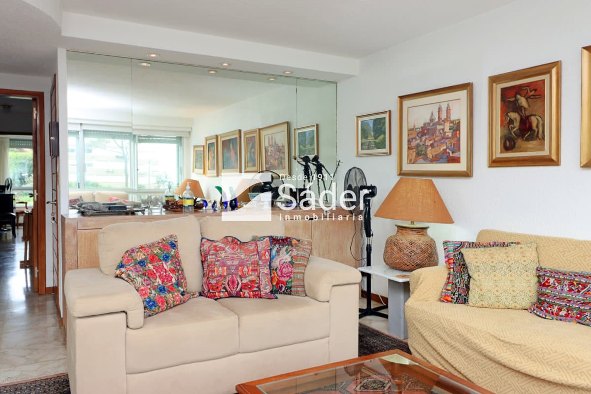 Apartamento 3 dormitorios. Playa Mansa  -
