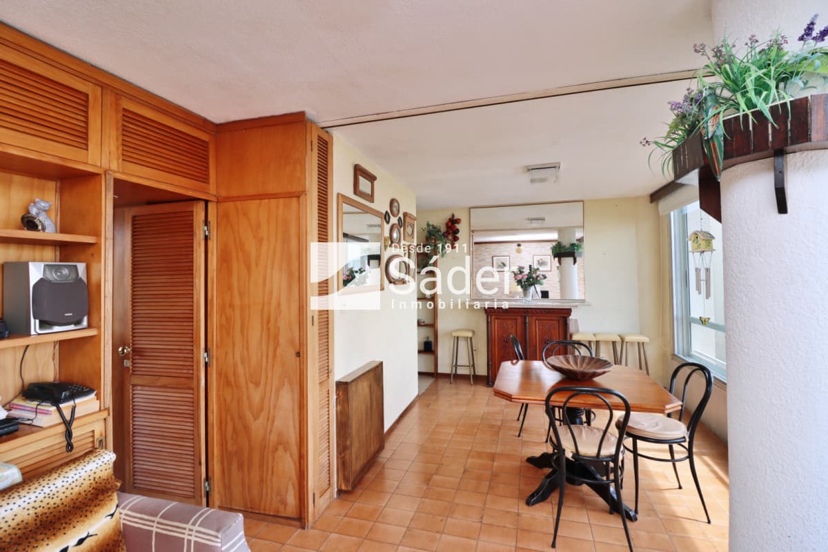 Apto en Av. Gorlero. 1 dormitorio. vista a Playa Brava  -