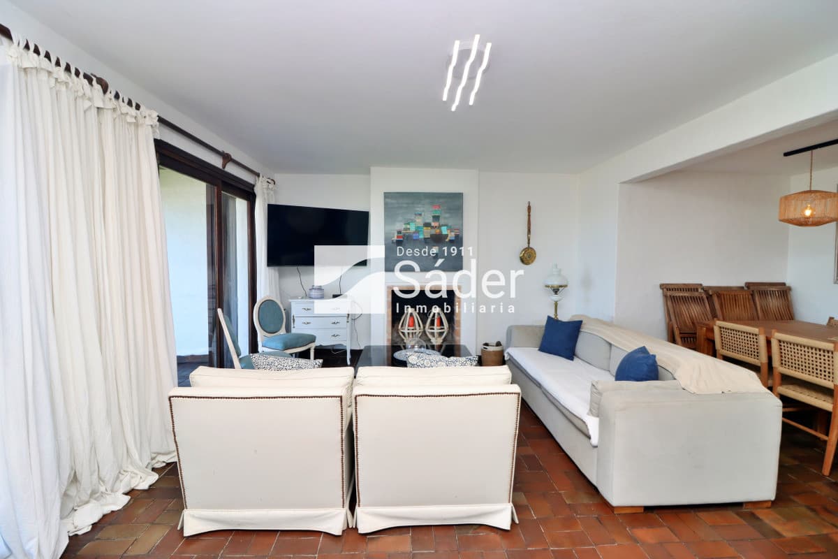 Apartamento en venta y alquiler Península 3 dormitorios