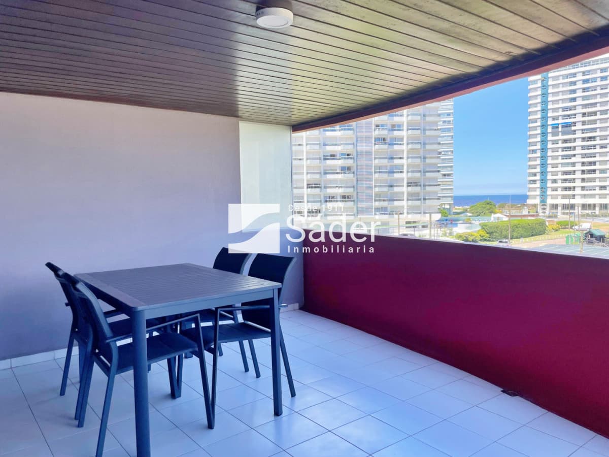 Apartamento en alquiler 2 dormitorios en suite y toilettes  -