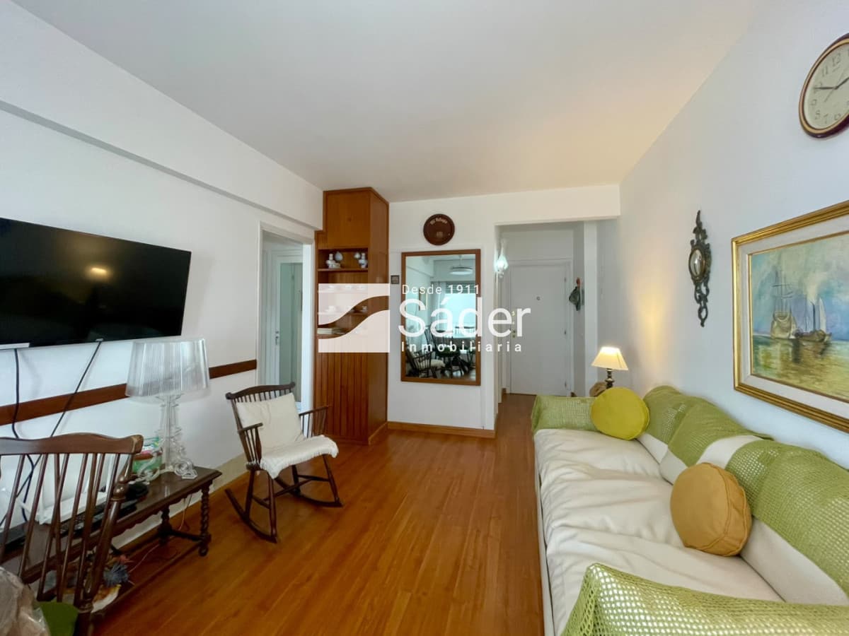 Apartamento con vista al mar, 1 dormitorio. Peninsula  -