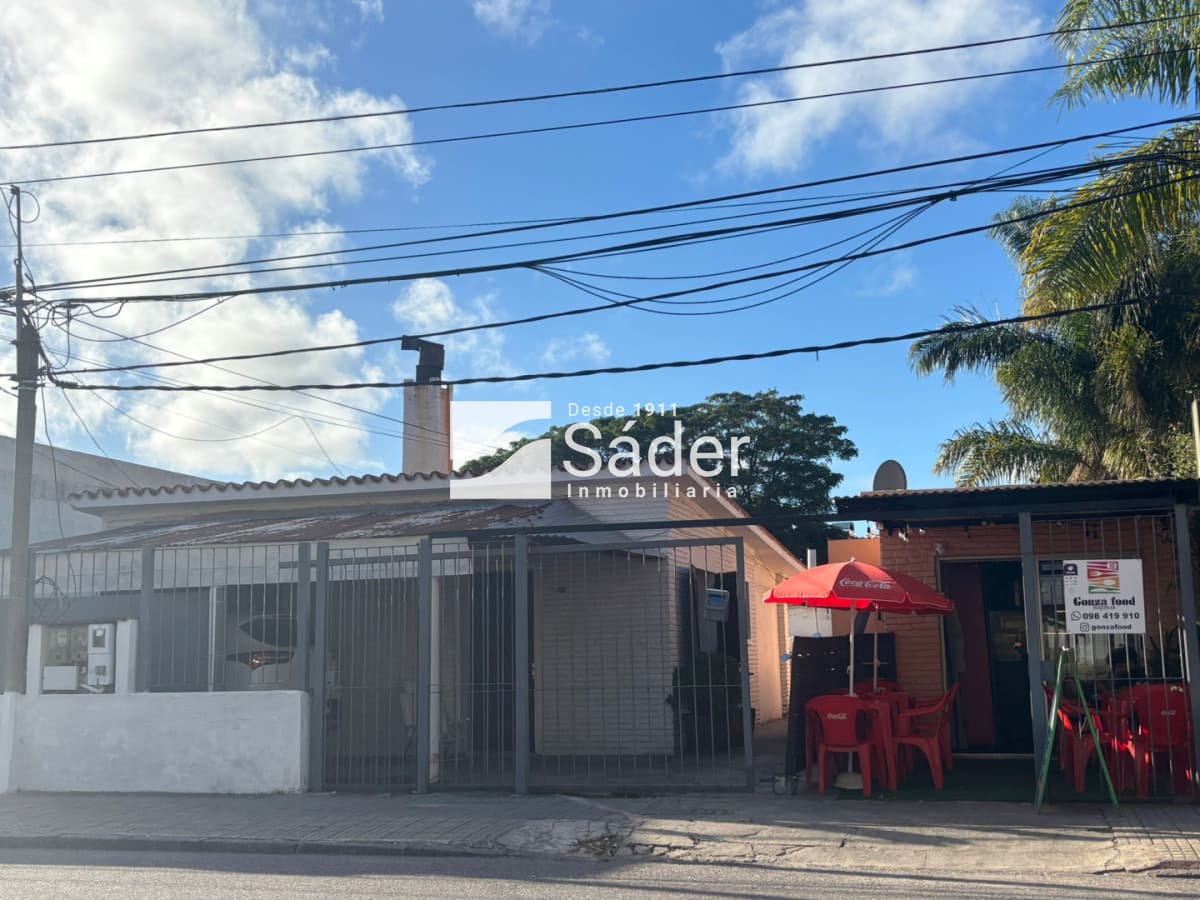 Terreno y casa en venta con excelente potencial de desarrollo