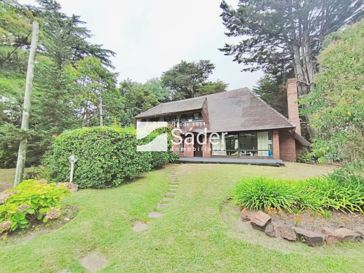 Chalet en Lugano, Punta del Este