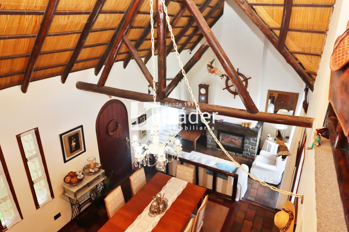 Casa en venta y alquiler de temporada Pinares 3 dormitorios