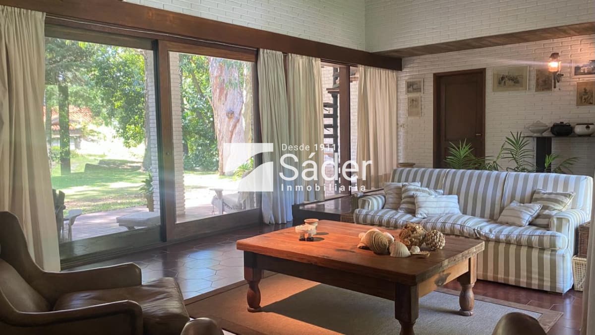 Chalet en San Rafael. 10 personas  -