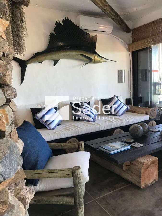Casa frente al mar en Punta Ballena