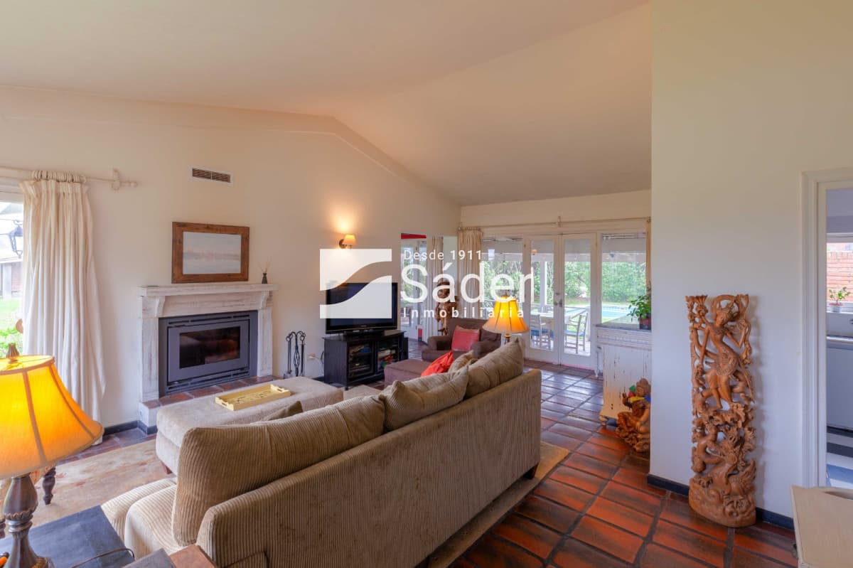 Casa en San Rafael, 5 dormitorios  -
