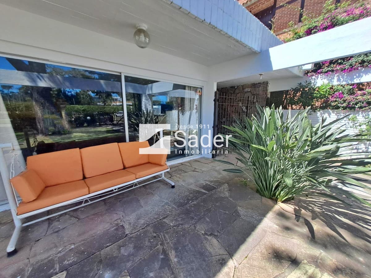 Casa en P.16 Playa Mansa  -