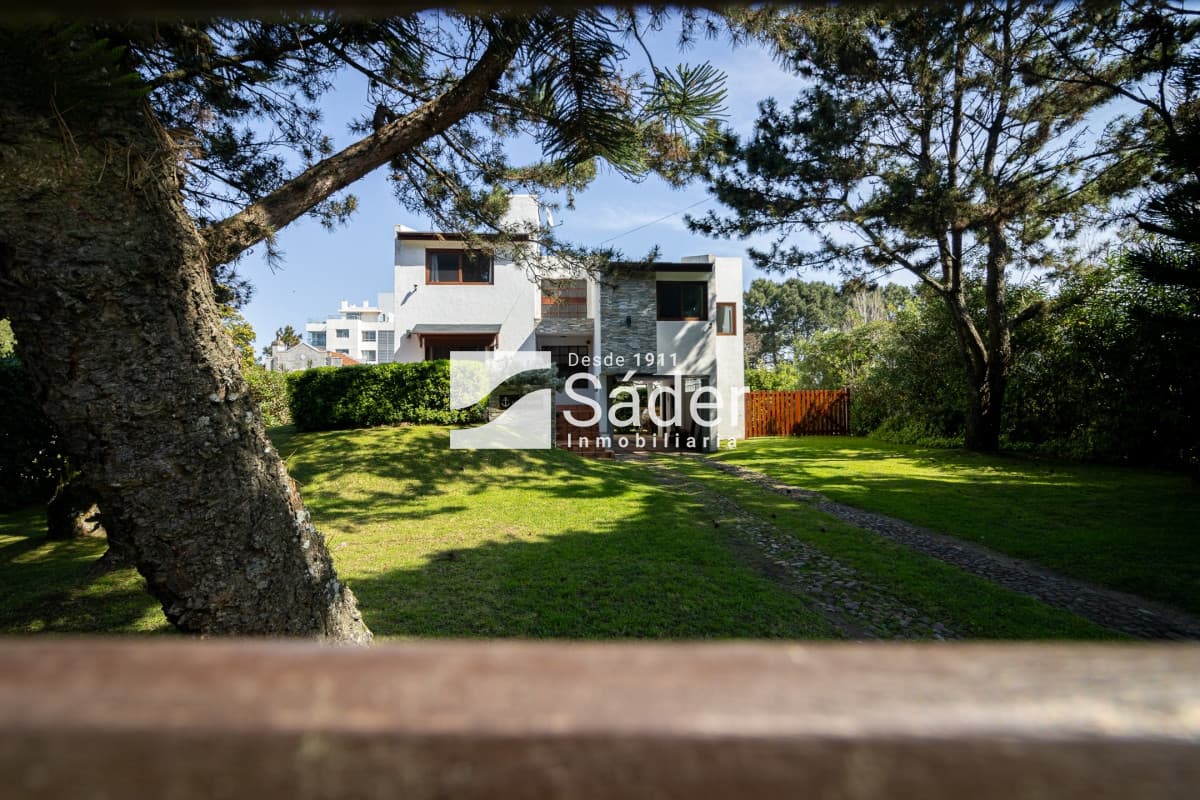 Casa en venta Pinares 3 dormitorios