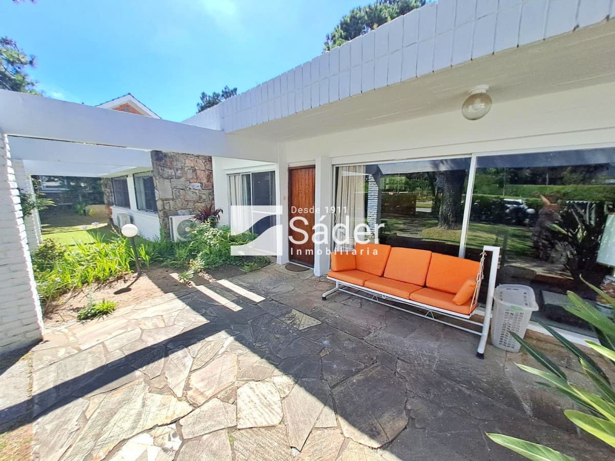 Casa en P.16 Playa Mansa  -
