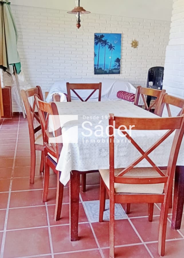 Casa en pinares. 3 dormitorios y barbacoa  -