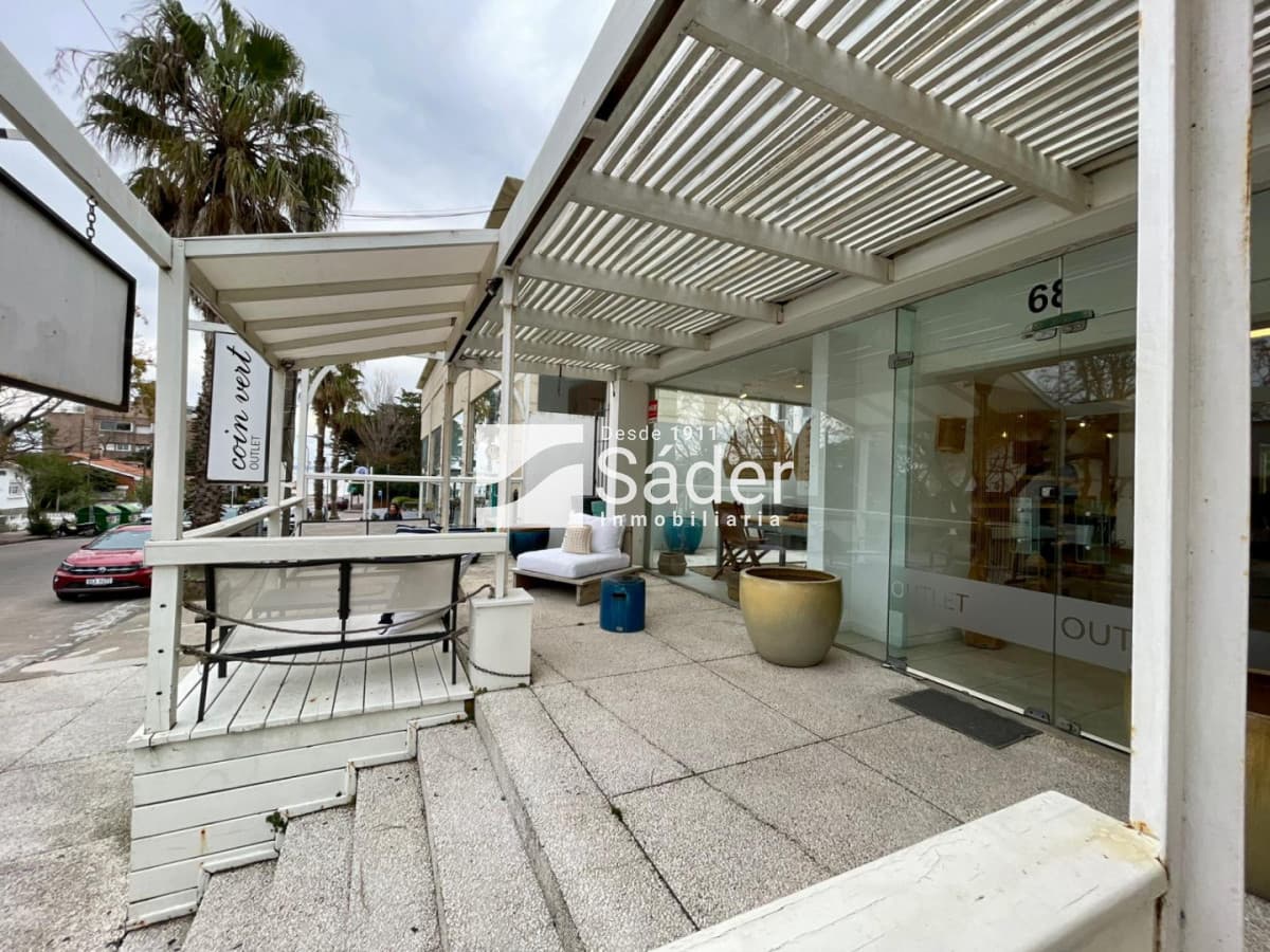 Local comercial en calle 27 y 20