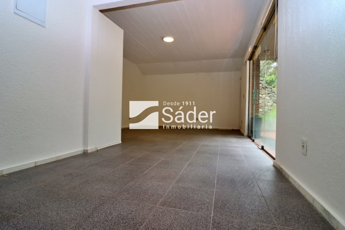 Local en venta Playa Mansa