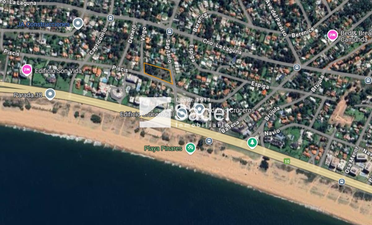 Terreno en venta Pinares