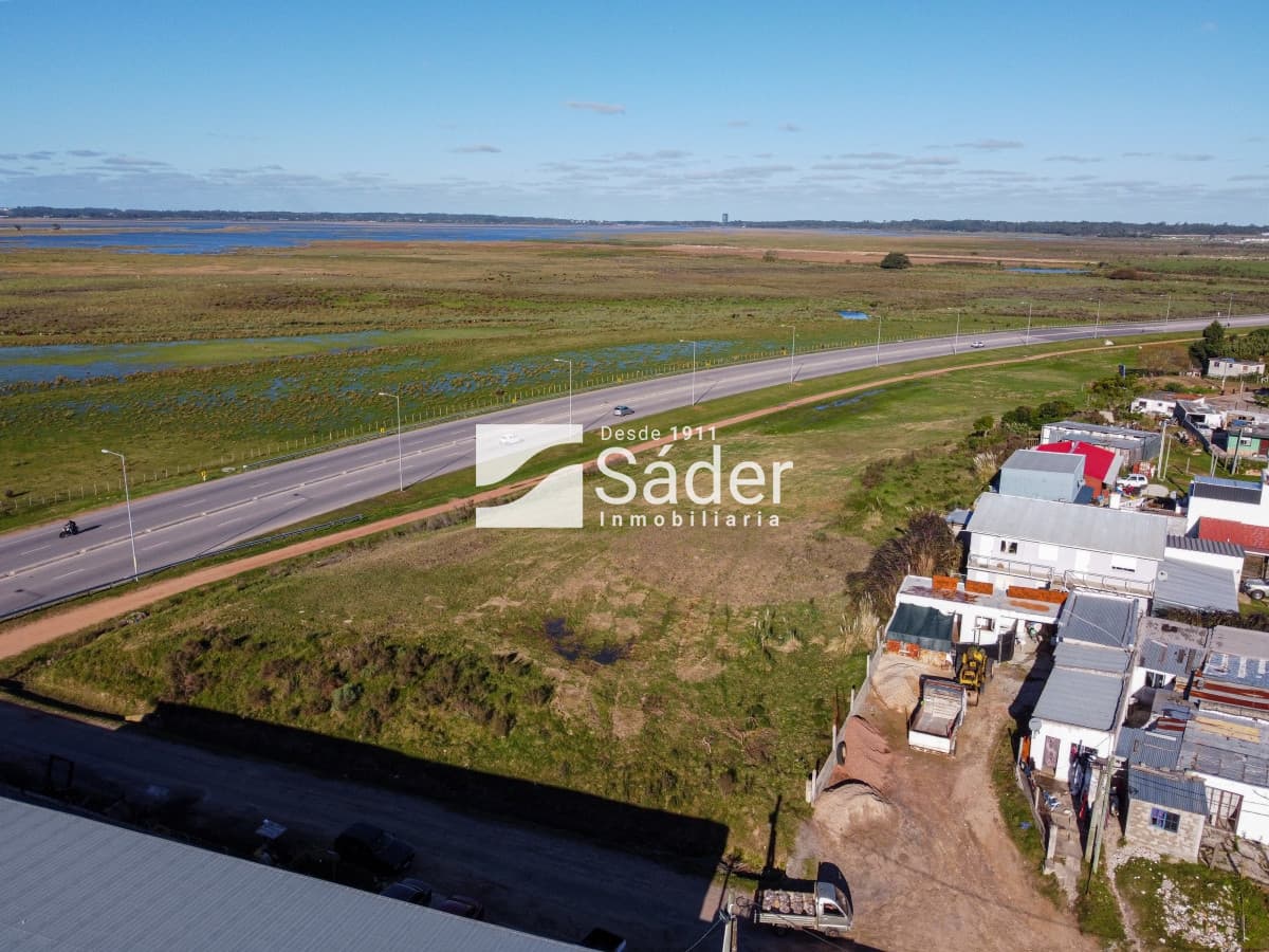 Terreno en Venta 22.000 m2 con Potencial de Desarrollo