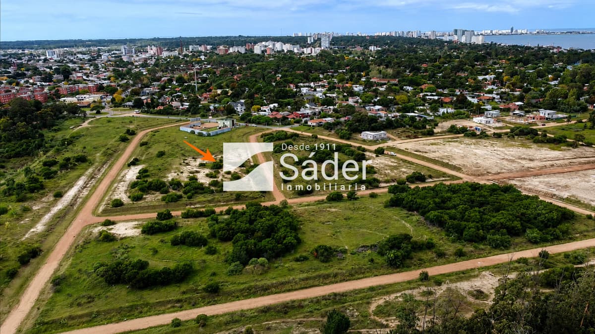 Terreno de 610m² en Sausalito, Maldonado