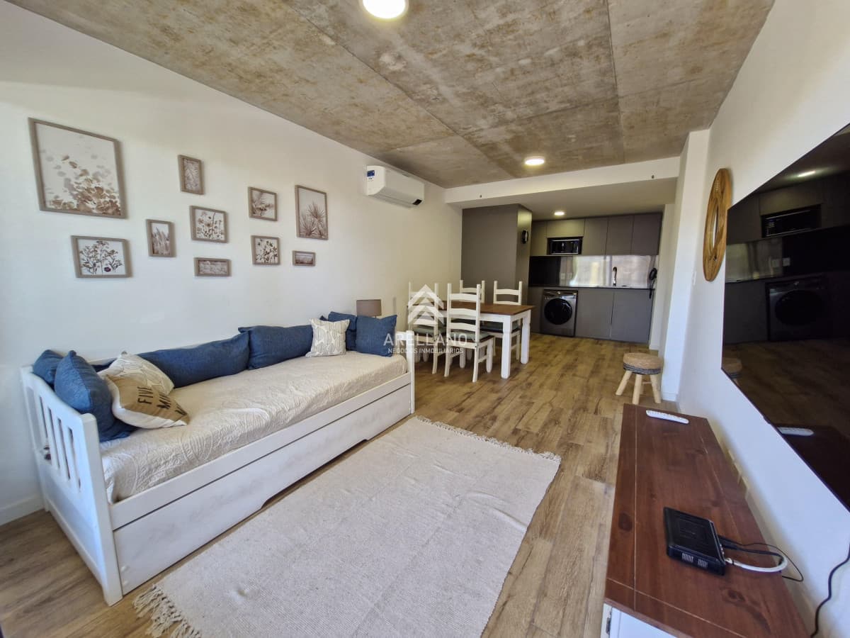 Apartamento ID.6469 - Venta apartamento 2 dormitorios y amenities. Primera linea
