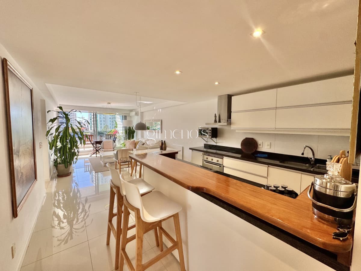 Apartamento 3 dormitorios en venta Punta del Este - Playa Brava