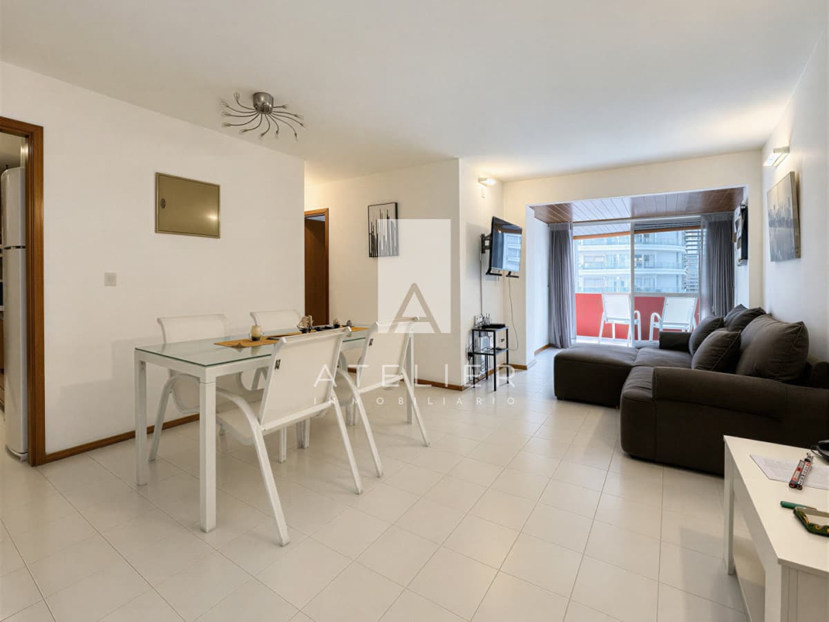 Apartamento de 2 dormitorios en venta