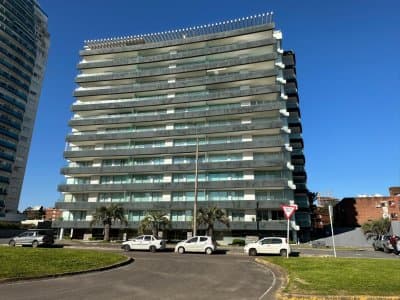 Exclusivo apartamento con vista y balcón de ensueño!  | Inmobiliaria La Porta