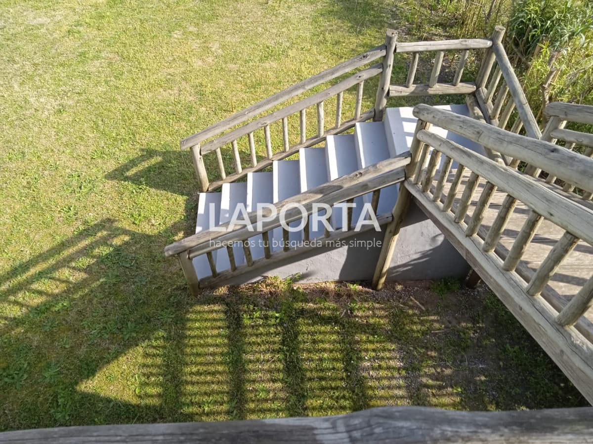 Local en Alquiler en Zona de La Barra, Punta del Este  -