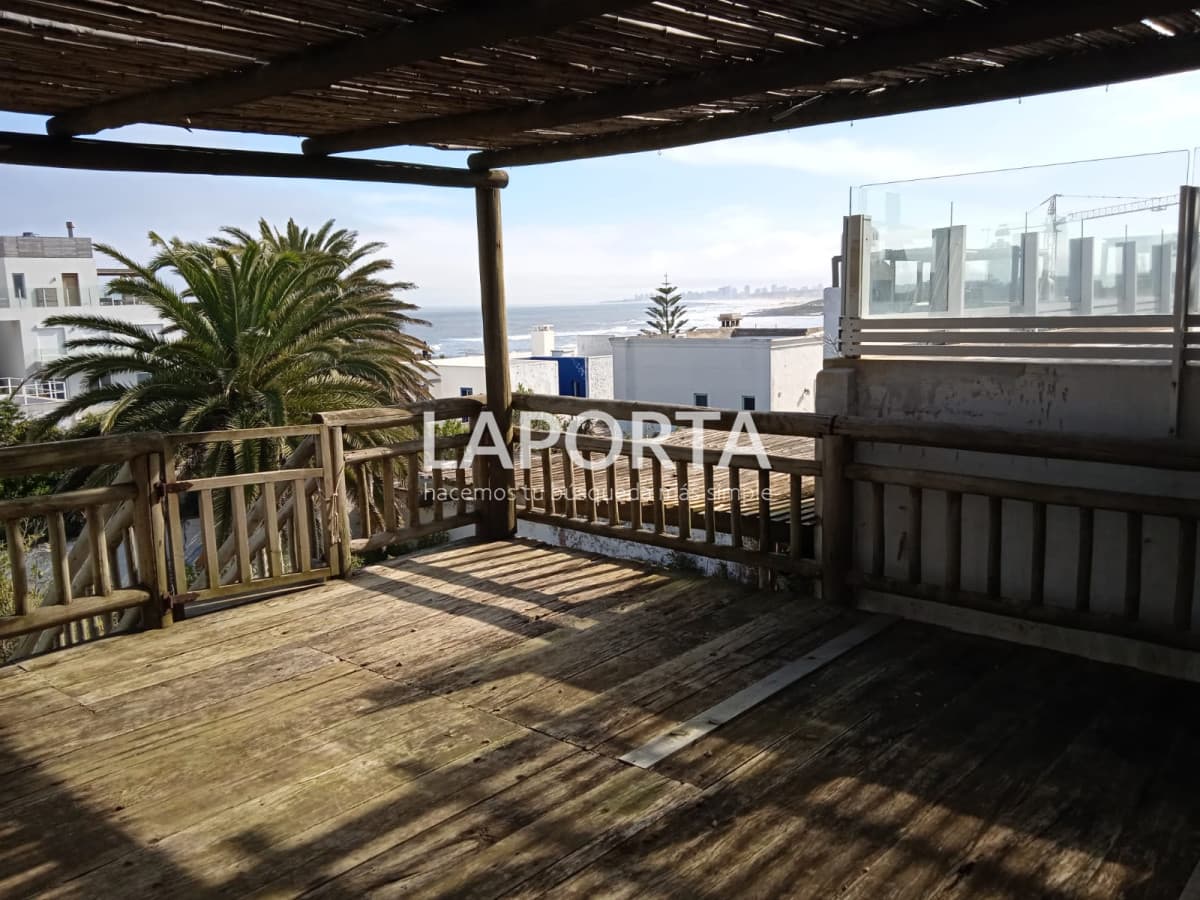 Local en Alquiler en Zona de La Barra, Punta del Este  -