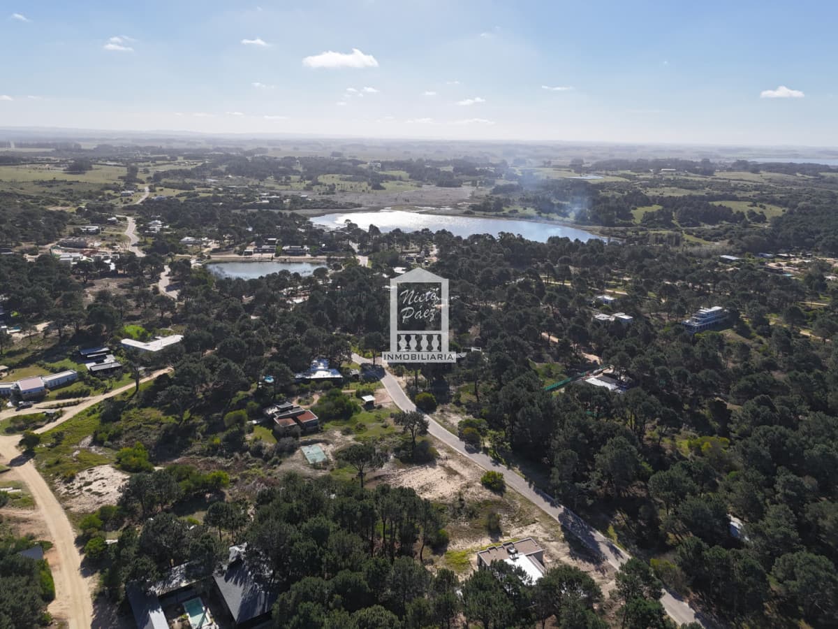 Exclusiva Casa en Laguna Escondida!