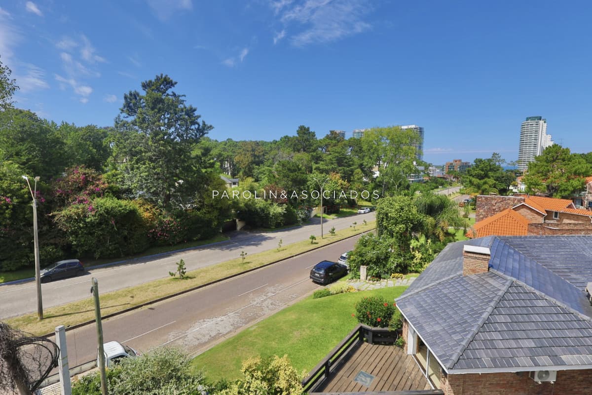 Departamento en Venta de 2 dormitorios en Mansa, Punta del Este