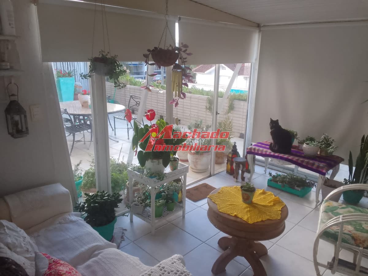 Apartamento en Punta del Este - inversión de bajo ticket para ingresar al mercado