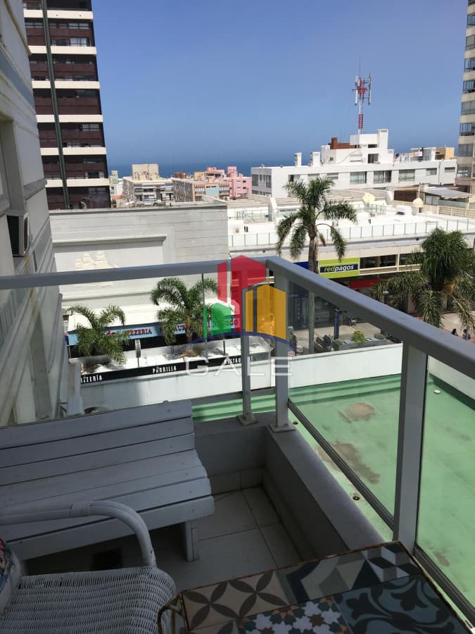 ALQUILER ANUAL LUX TOWER   -