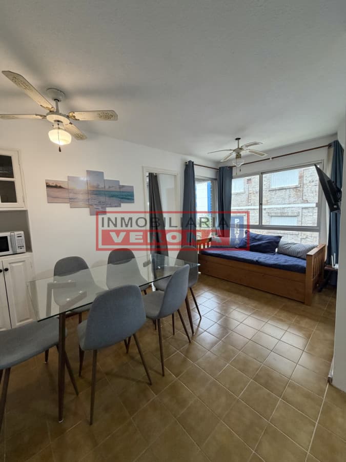 Venta de apartamento reciclado, 1 dorm, balcón y garaje! - Inmobiliaria Verona Punta