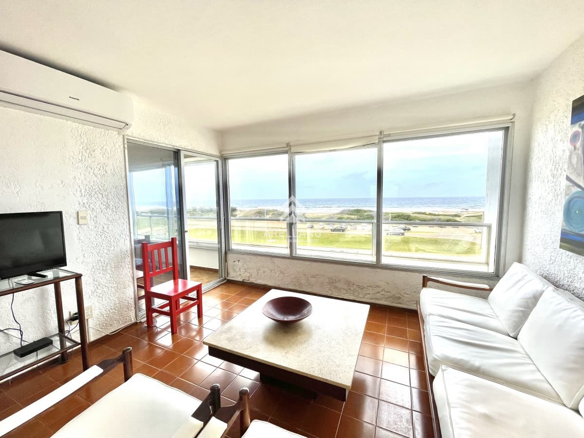 Apartamento ID.5152 - En venta Playa Brava vista al mar