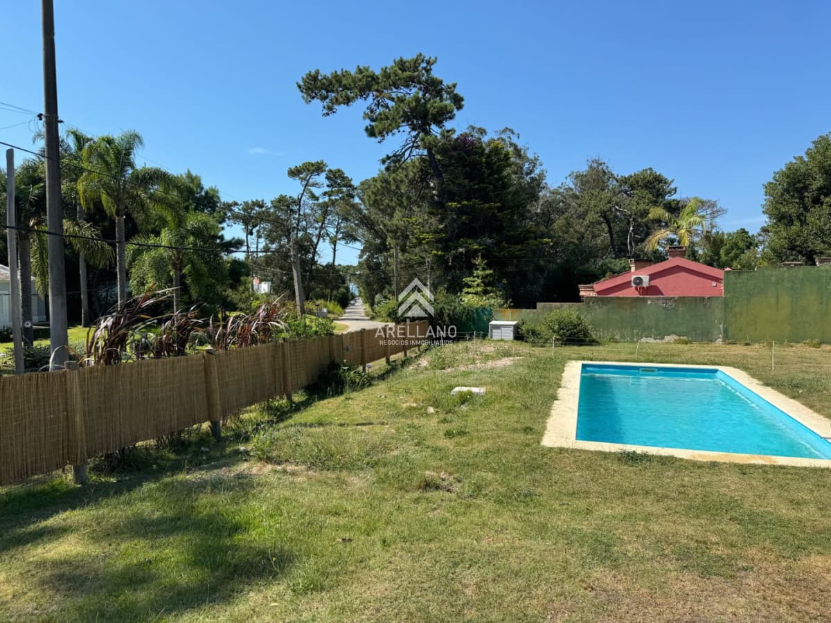 Casa ID.6707 - Casa en Rincón del Indio, a pasos del mar
