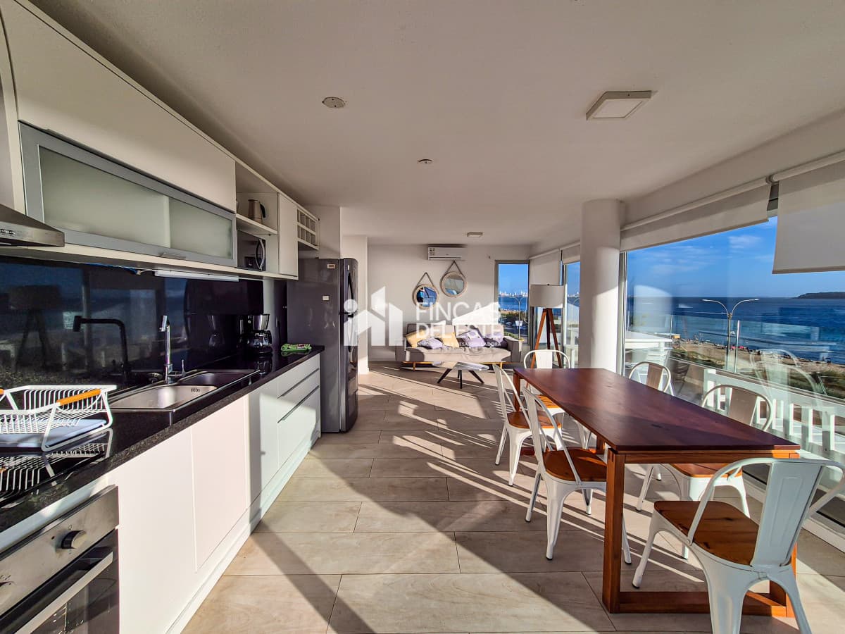 Venta Apartamento 2 Dormitorios con Vista Al Mar Mansa Punta del Este