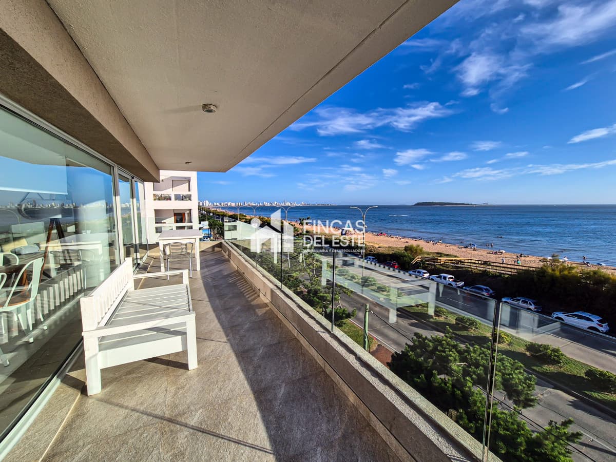 Venta Apartamento 2 Dormitorios con Vista Al Mar Mansa Punta del Este