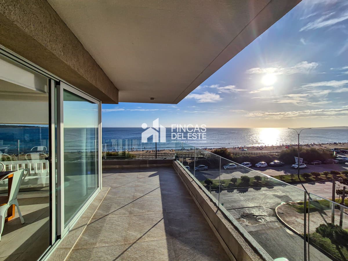 Venta Apartamento 2 Dormitorios con Vista Al Mar Mansa Punta del Este