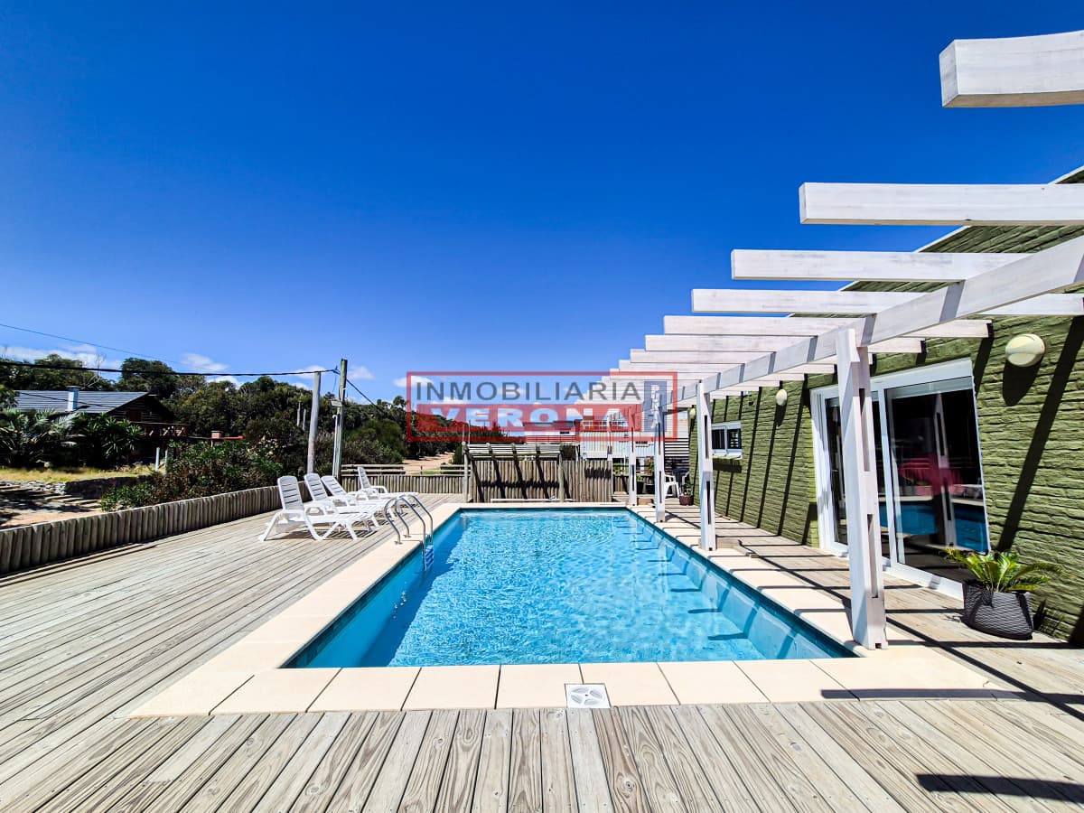 Venta Casa 3 Dormitorios con vista al Mar Sauce de Portezuelo Punta Ballena - Inmobiliaria Verona Punta