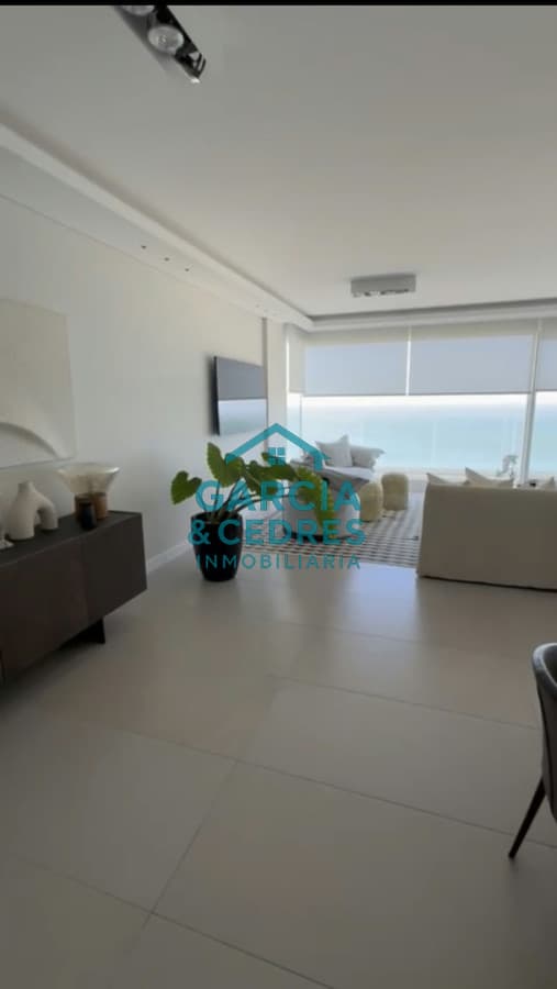 LE PARC III - EXCLUSIVO APARTAMENTO ESQUINERO EN PISO ALTO
