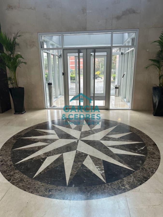 Miami Boulevard, Punta del Este.  Apartamento de 2 dormitorios y 2 baños