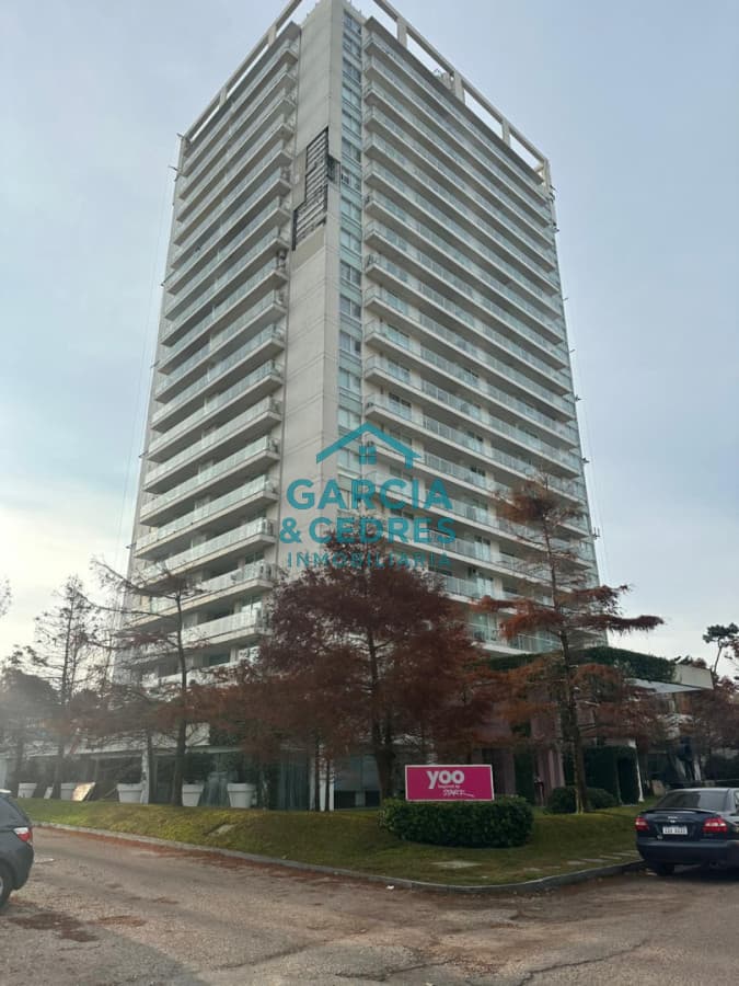 HERMOSO APARTAMENTO EN VENTA DE UN DOMITORIO y MEDIO EN TORRE YOO