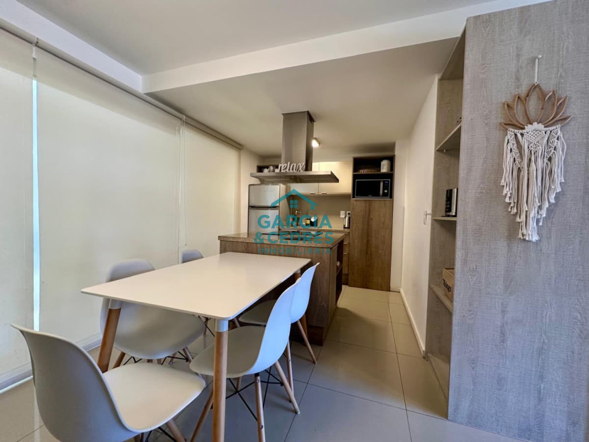 Apartamento de 2 dormitorios en alquiler invernal, a metros del Puerto.