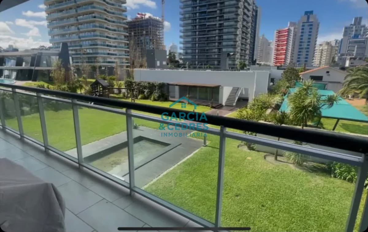 Se vende apartamento PUNTA DEL ESTE